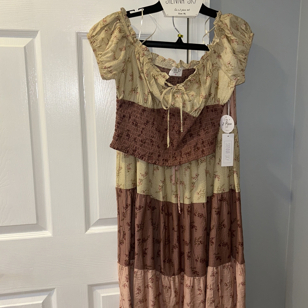 Sienna Sky Multicolor Skirt Set